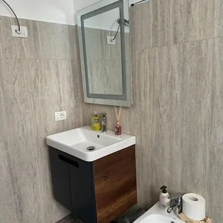 Semesterbostad Garden House Vlorë