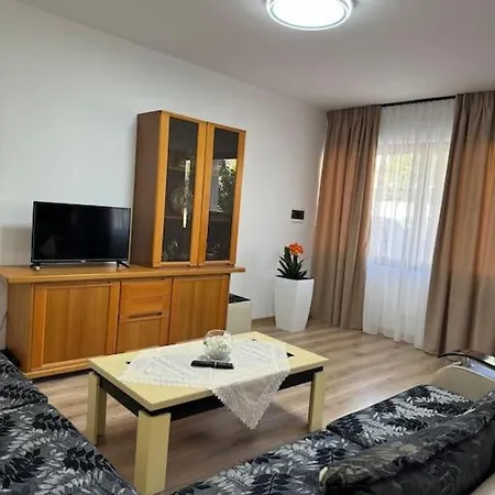 Semesterbostad Garden House Vlorë